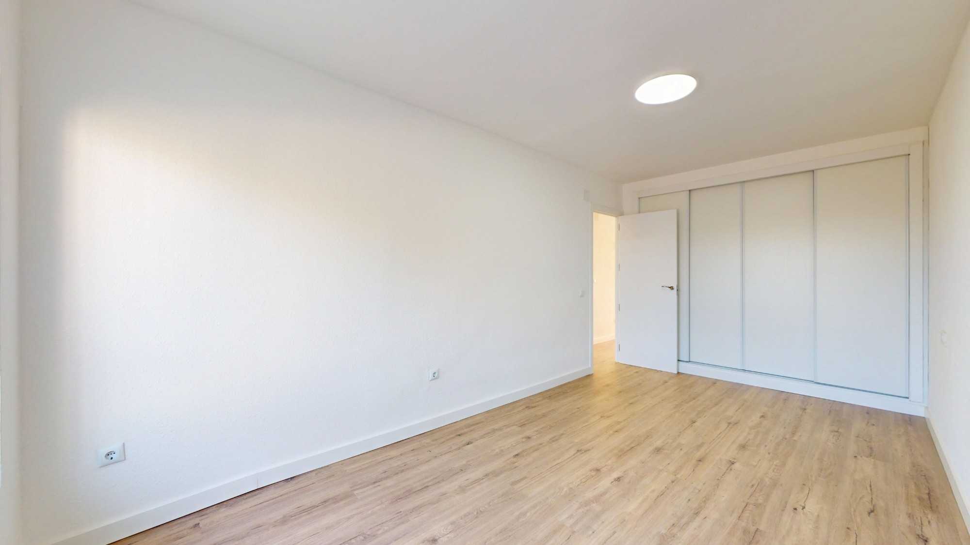 Apartment ID: VRE 5902 - Image 12