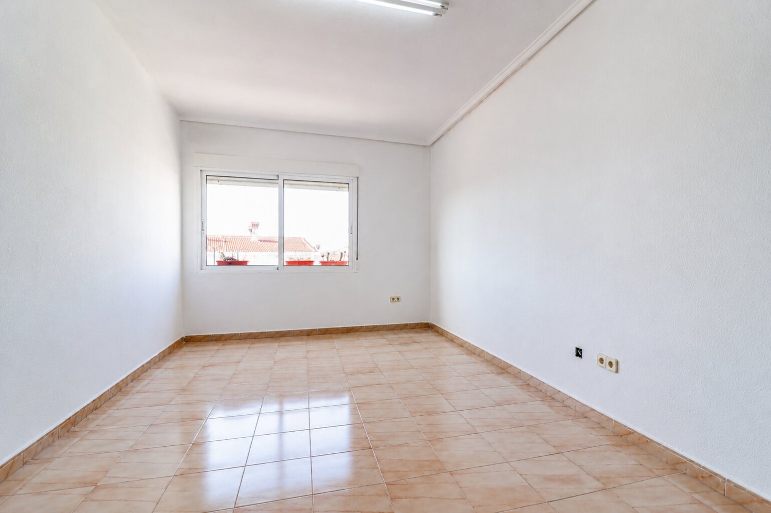 Apartment ID: VRE COM143 - Image 5